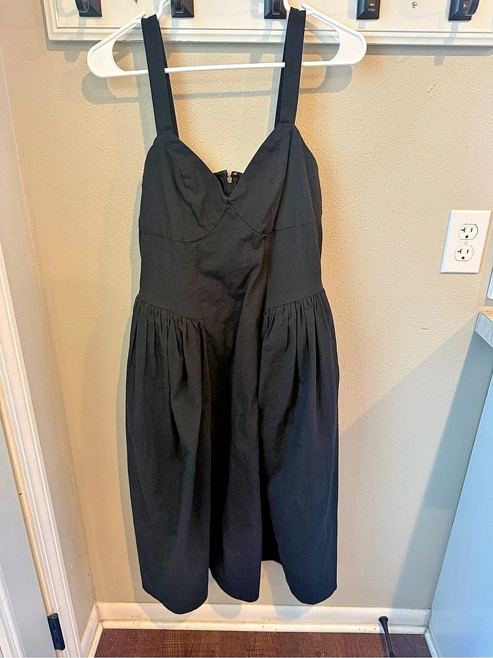 Future Collective Reese Blutstein Black Midi Dress Size 8 Cotton
